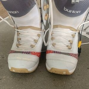 Burton Snowboard Boots - size 8.5
